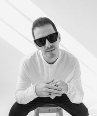 Adam Ten - Artiste programmé au Caprices Festival 2026