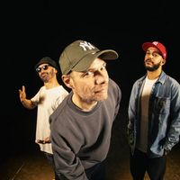 Les Frères Casquette - Artiste programmé au Papillons de Nuit 2026