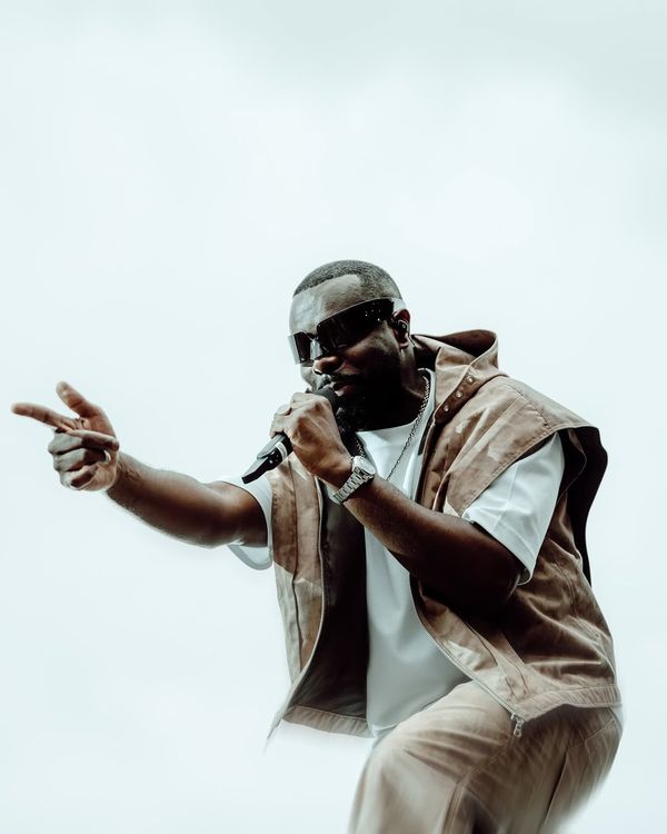 Les 8 artistes les plus programmés en festivals en 2026