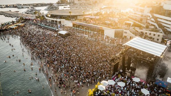 Top festivals électro France – été 2026 : des Plages Électroniques à Nuits Sonores, l'année des expériences sonores